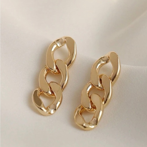 14k gold plated chain design drop earrings - Picture 1 of 4